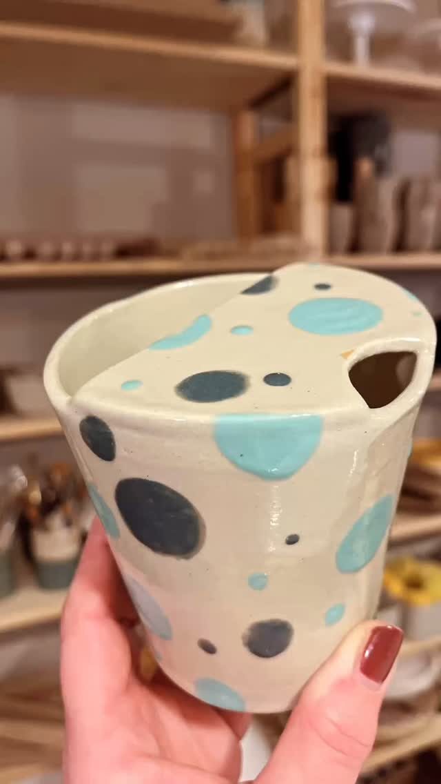 Instagram post from seikreativ.keramik. This post is in position 2.